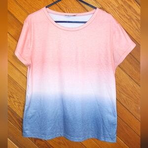 Yidarton Pink White And Blue Ombre Women's Medium Tshirt